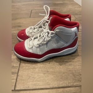 Kids 3Y Air Jordan Retro 11